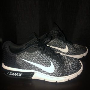 Nike Air Max Sequent2